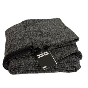 NWT Bark Box The Essential Infinity Scarf Zipper Pocket Dog Poop Bag Carrier